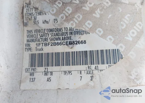 2012 Ford F-250 Xl z USA, uszkodzony, nr VIN 1FTBF2B66CEB82668